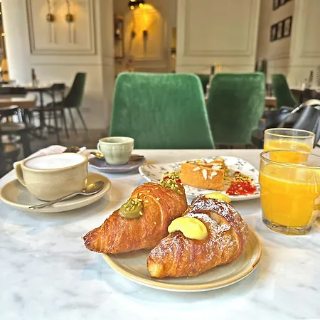 Πανσιόν Amabilia 4*